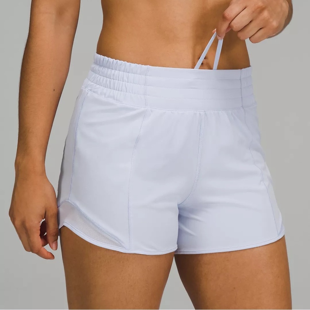 Lululemon Hotty Hot 4 in - Pastel Blue
